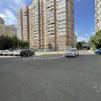 Сдается Многокомнатная квартира, 105 м²