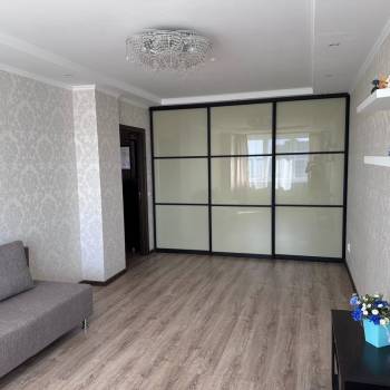 Сдается 2-х комнатная квартира, 62,5 м²