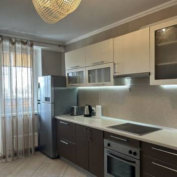 Сдается 2-х комнатная квартира, 62,5 м²