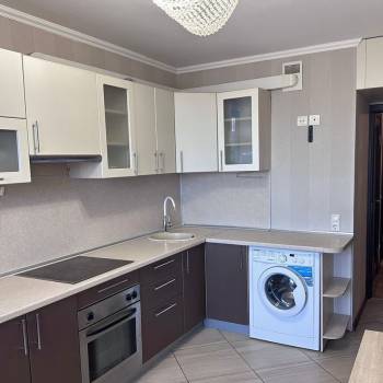 Сдается 2-х комнатная квартира, 62,5 м²