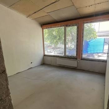 Продается Многокомнатная квартира, 104 м²