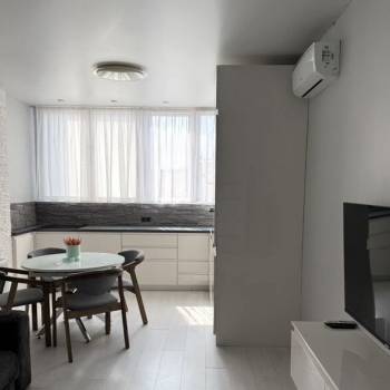 Сдается 2-х комнатная квартира, 70 м²