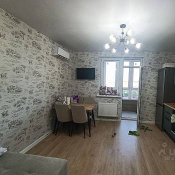 Сдается 1-комнатная квартира, 41 м²
