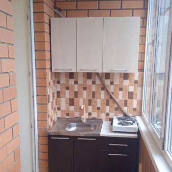 Продается 1-комнатная квартира, 32 м²