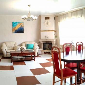 Продается Дом, 220 м²