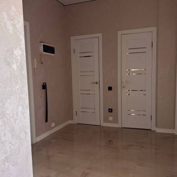Сдается 2-х комнатная квартира, 82 м²
