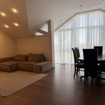 Сдается 2-х комнатная квартира, 72 м²