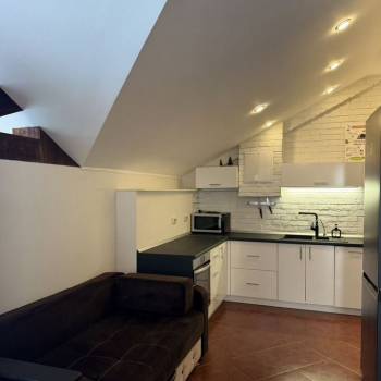 Сдается 2-х комнатная квартира, 72 м²