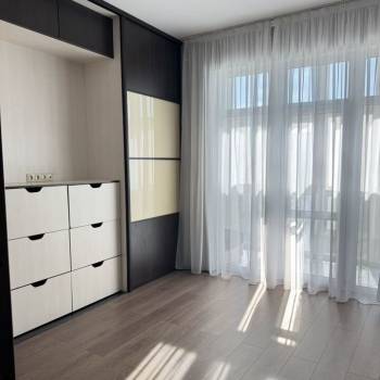 Сдается 2-х комнатная квартира, 72 м²