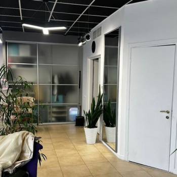 Сдается Нежилое помещение, 61 м²