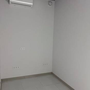 Сдается Нежилое помещение, 220 м²
