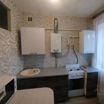 Продается 1-комнатная квартира, 32 м²