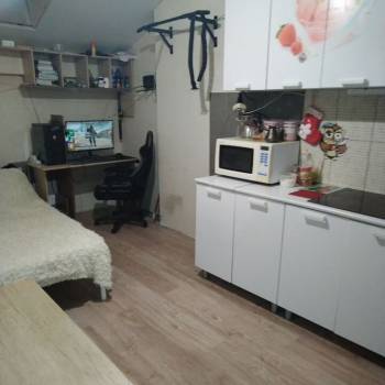 Продается 1-комнатная квартира, 40 м²