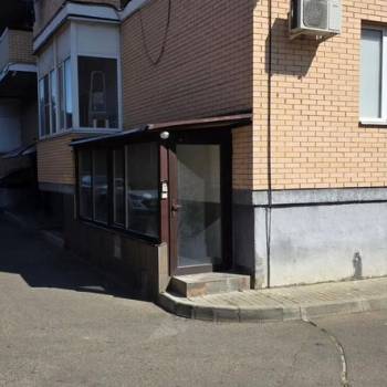 Сдается Нежилое помещение, 67 м²