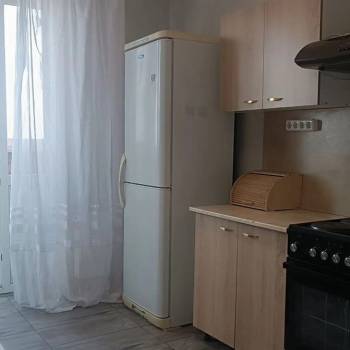 Продается 1-комнатная квартира, 34 м²