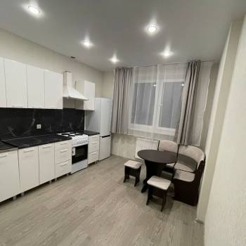 Сдается 2-х комнатная квартира, 55 м²