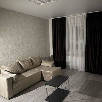 Сдается 2-х комнатная квартира, 62 м²