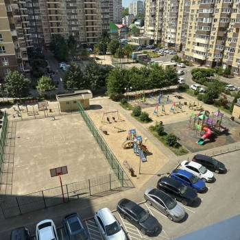 Сдается 2-х комнатная квартира, 64 м²
