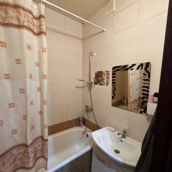 Продается 2-х комнатная квартира, 67,6 м²