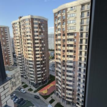 Сдается 1-комнатная квартира, 43 м²
