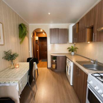 Продается 1-комнатная квартира, 37 м²