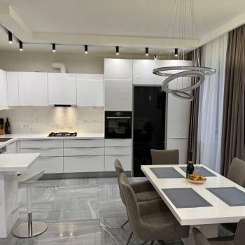 Продается Многокомнатная квартира, 127,2 м²