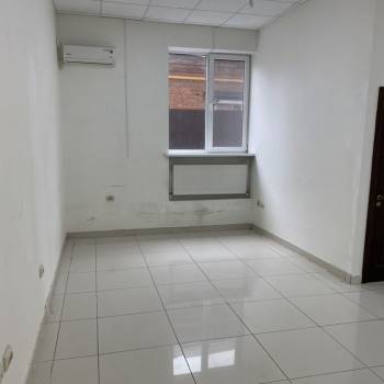 Сдается Нежилое помещение, 65 м²