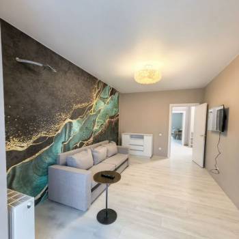 Сдается 2-х комнатная квартира, 70 м²