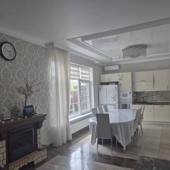 Сдается Дом, 300 м²