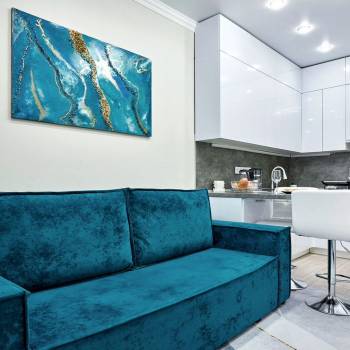 Продается 1-комнатная квартира, 32 м²
