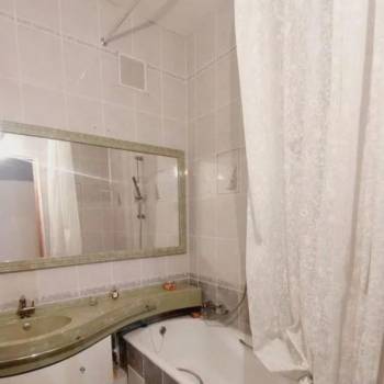 Сдается 2-х комнатная квартира, 80 м²
