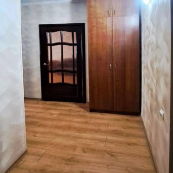 Продается 1-комнатная квартира, 43 м²