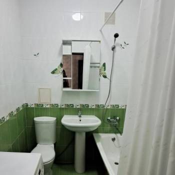 Продается 1-комнатная квартира, 43 м²