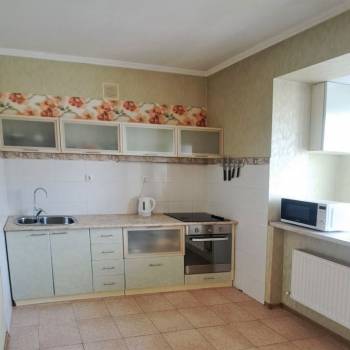 Продается 1-комнатная квартира, 43 м²