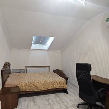Продается Многокомнатная квартира, 169 м²