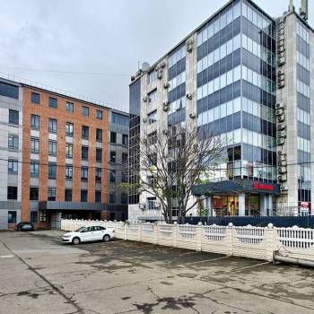 Сдается Нежилое помещение, 147 м²