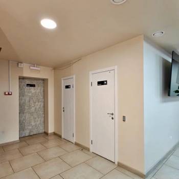 Сдается Нежилое помещение, 147 м²