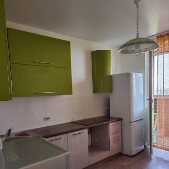 Сдается 1-комнатная квартира, 43 м²
