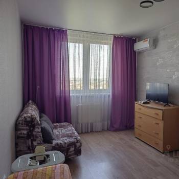 Сдается 1-комнатная квартира, 43 м²