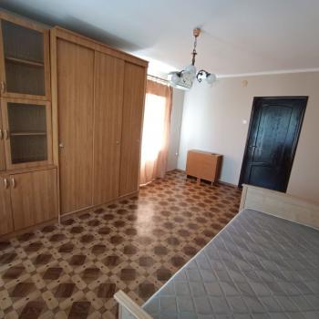 Сдается 2-х комнатная квартира, 60 м²