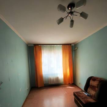 Продается 1-комнатная квартира, 35 м²