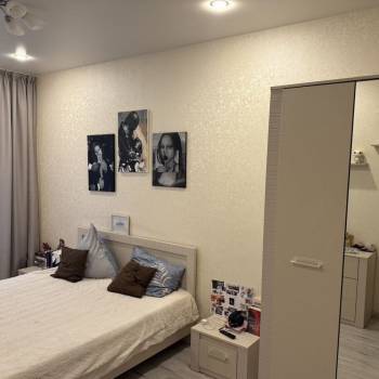 Продается 1-комнатная квартира, 32 м²