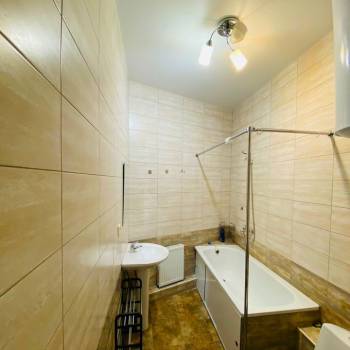 Продается 2-х комнатная квартира, 58,8 м²
