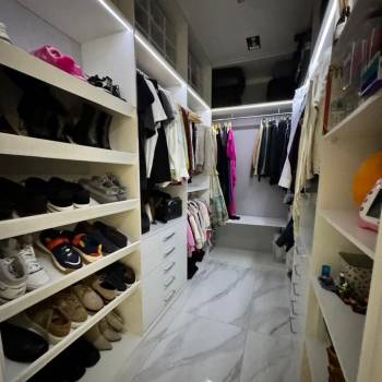 Продается 3-х комнатная квартира, 110 м²