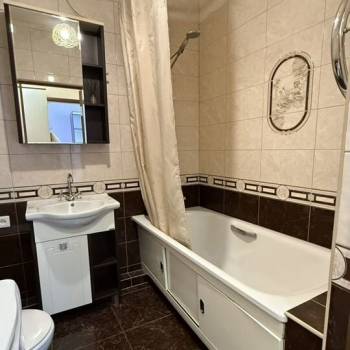 Продается 1-комнатная квартира, 36 м²
