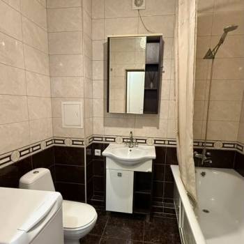 Продается 1-комнатная квартира, 36 м²