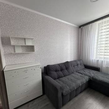Продается 1-комнатная квартира, 32,5 м²