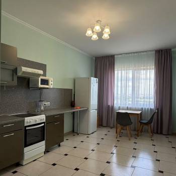Сдается 1-комнатная квартира, 45 м²