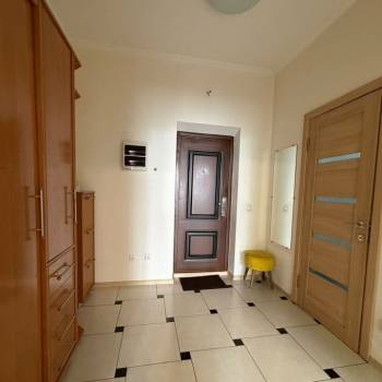 Сдается 1-комнатная квартира, 45 м²