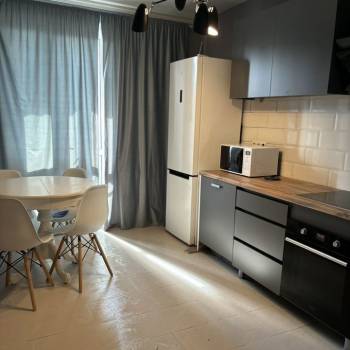 Сдается 1-комнатная квартира, 39 м²